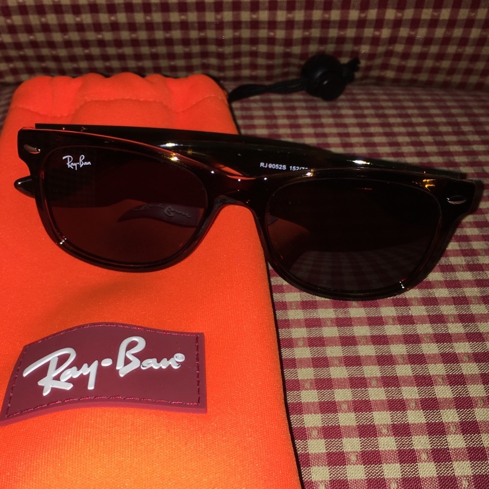 Ray-Ban Brown Tortoise Junior Wayfarer Sunglasses